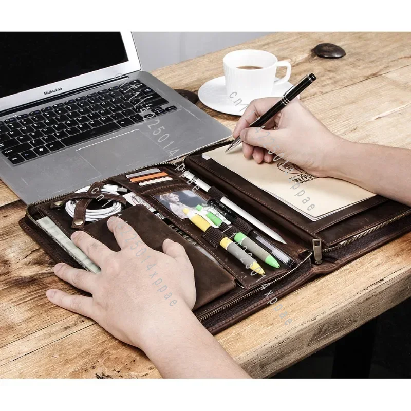 Tablet Tech Accessories - Borsa in Pelle per Tablet con
