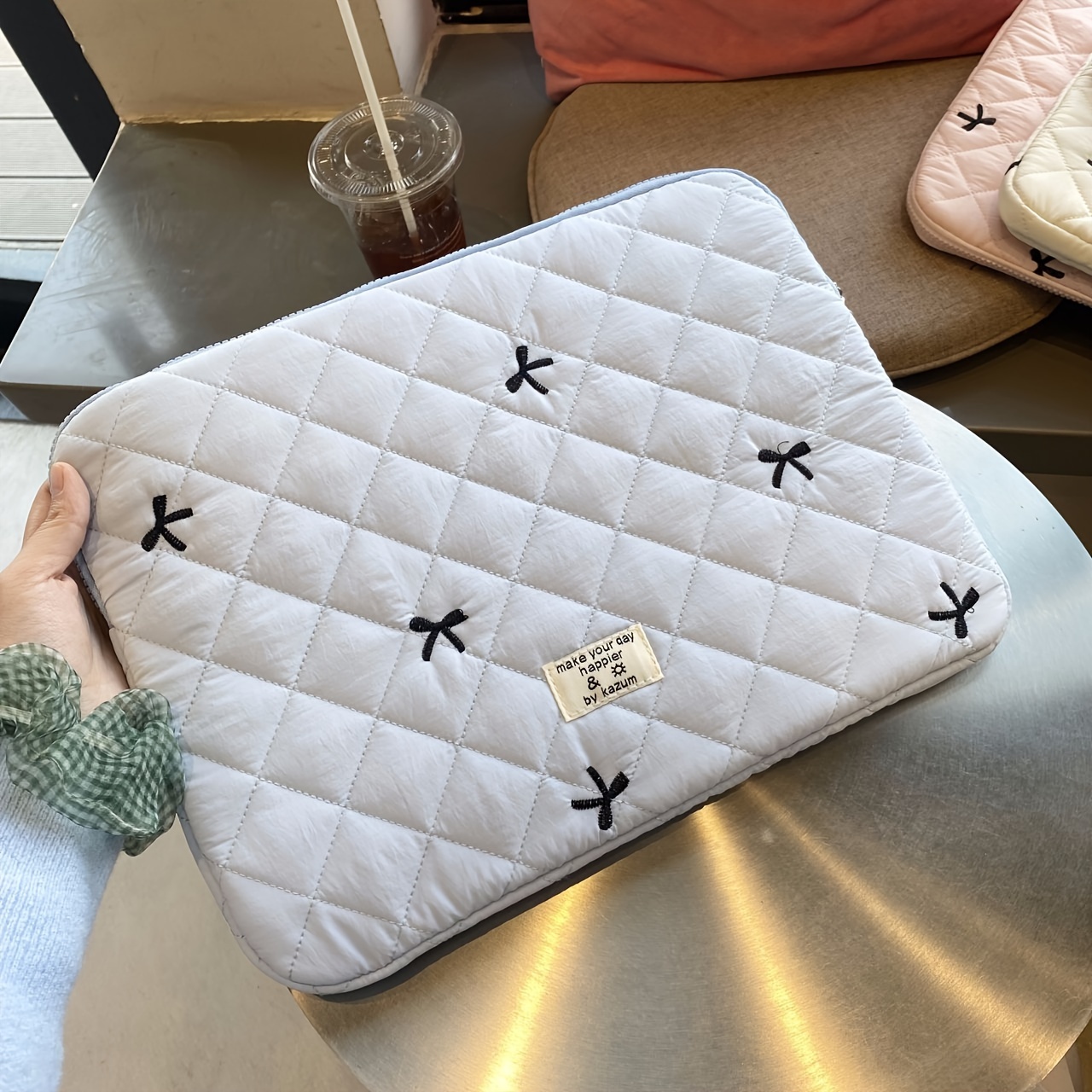 Custodia morbida per tablet co - Tablet And Accessories Bag recensione e prezzo